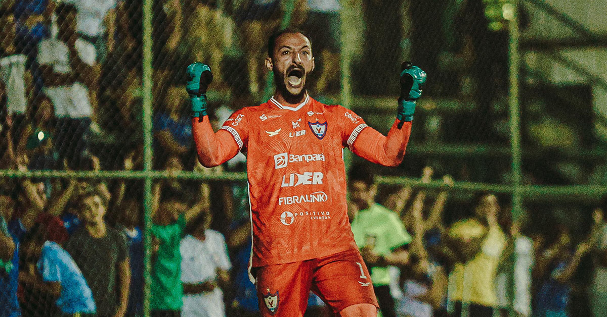 Axel Lopes volta a virar herói e classifica o Águia na Copa Verde