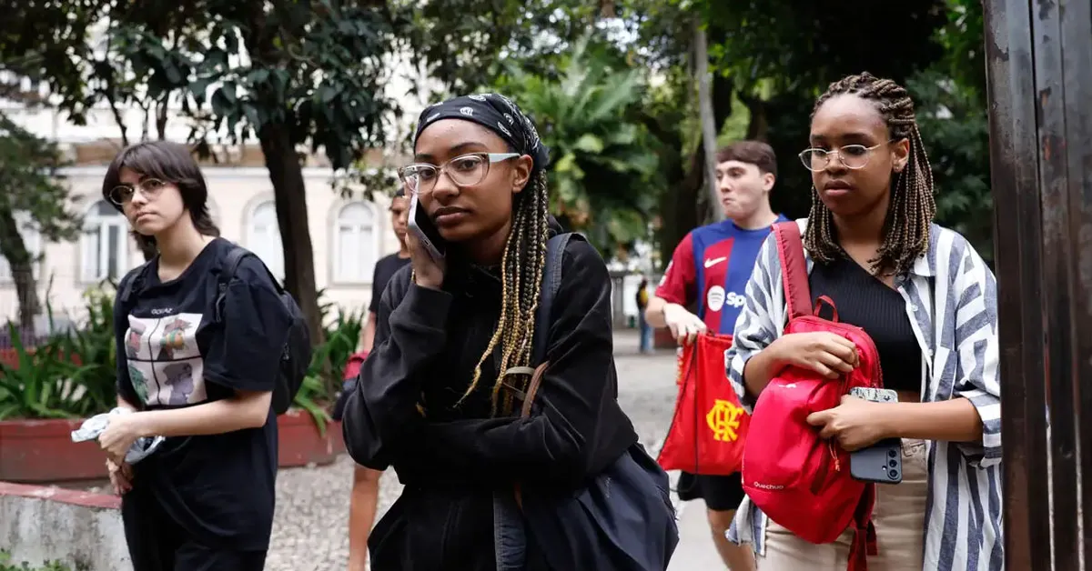 ENEM 2025: candidatos devem enviar documentação à Página do Participante.