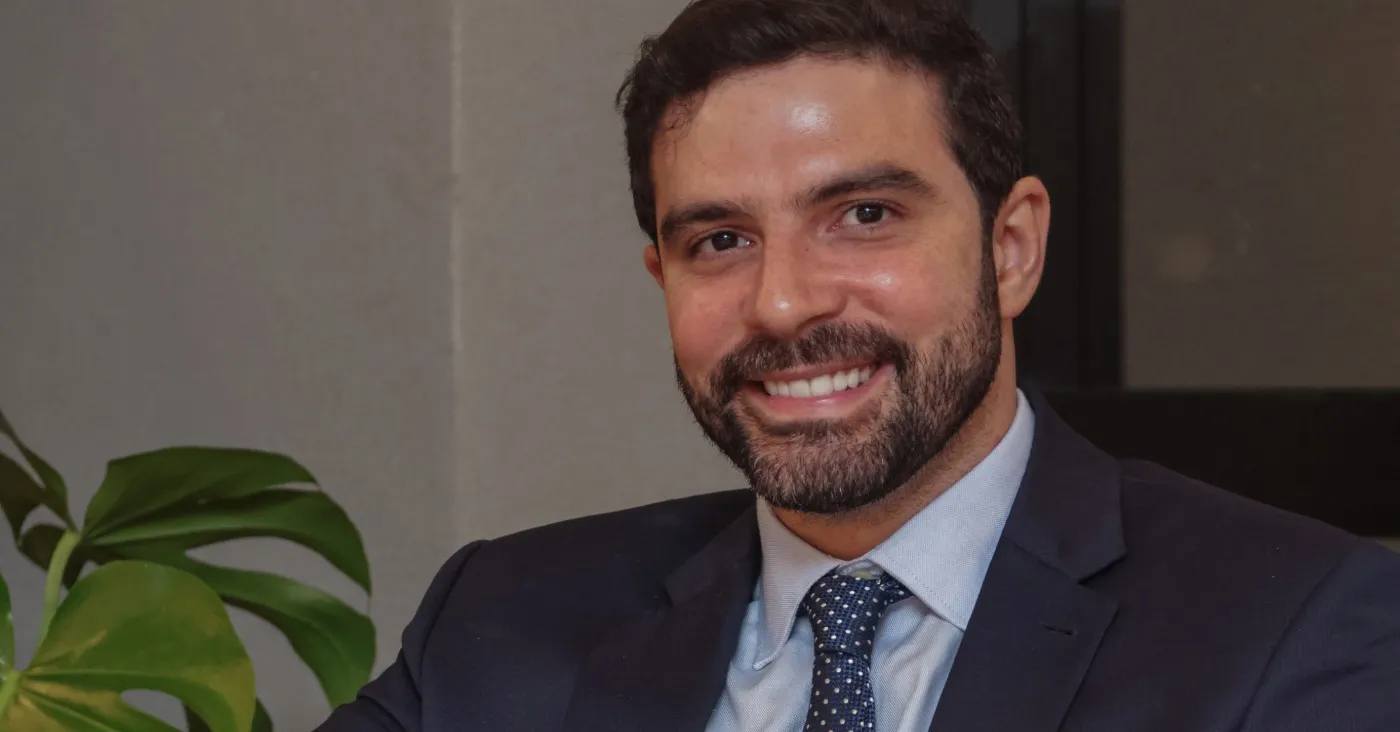 O prefeito de Belém, Igor Normando, foi convidado para estar em junho, na capital francesa.