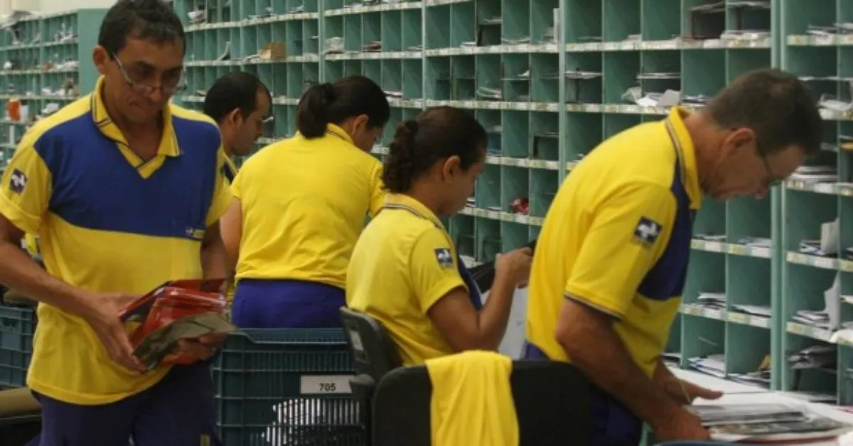 Em nota, a federação afirmou que há risco de colapso nas operações logísticas dos Correios, caso não ocorra reposição imediata do efetivo.