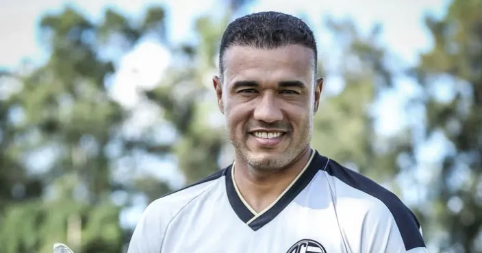 Roger Silva pode ser o novo treinador do Papão.