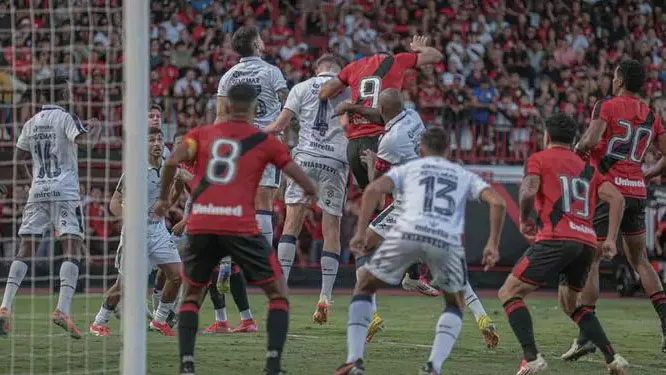 Atlético-GO e Remo ficaram no empate em 1 x 1