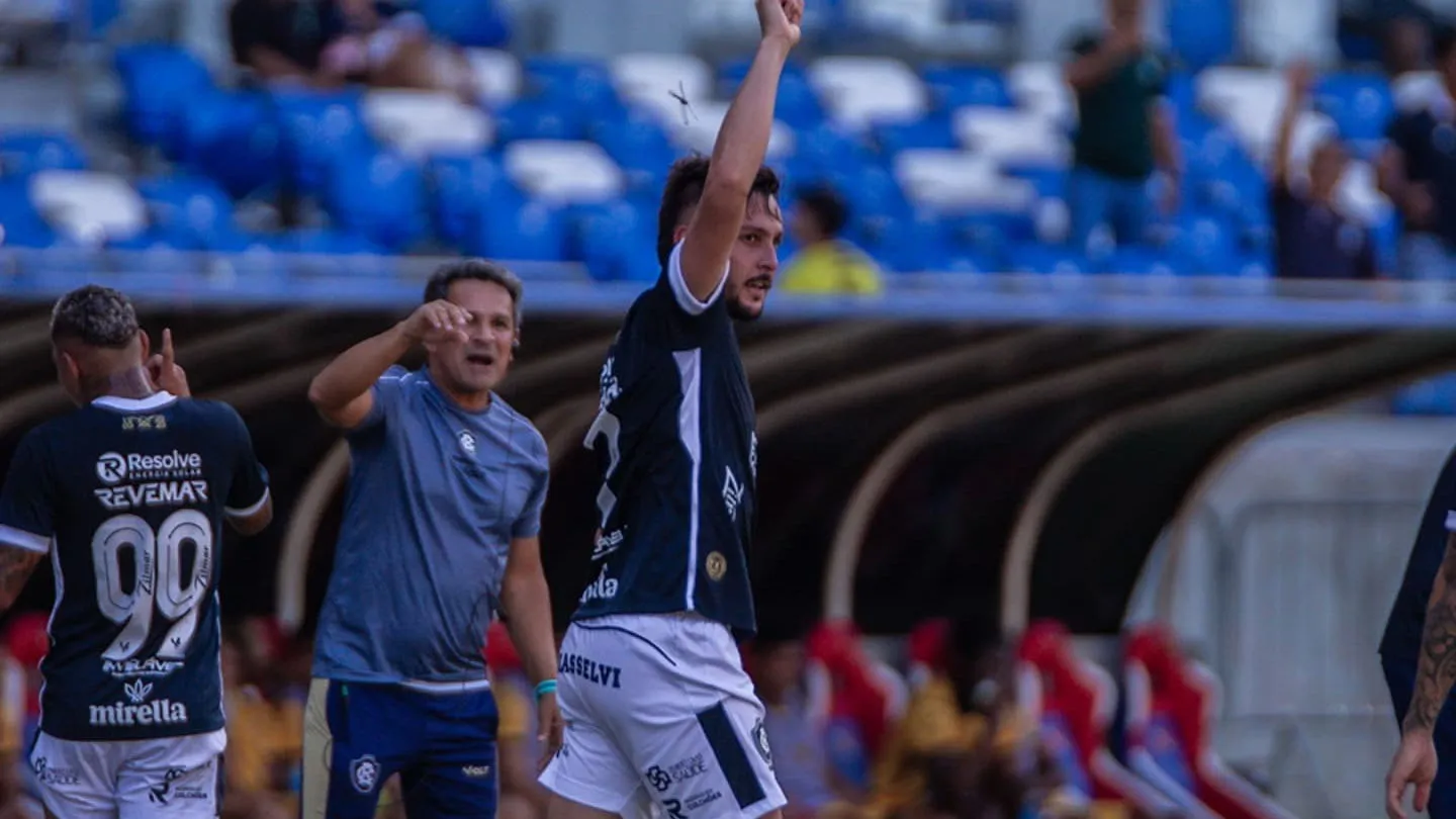 Volante Pavani, do Clube do Remo