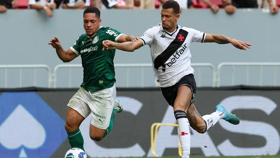 Palmeiras venceu o Vasco por 1 a 0 pelo Brasileirão, no Mané Garrincha, em Brasília (DF)