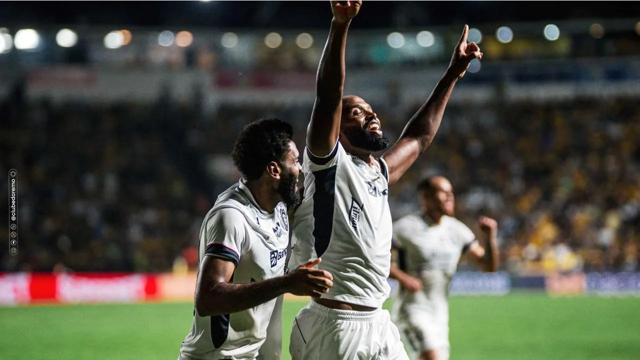 Zagueiro Reynaldo, do Clube do Remo