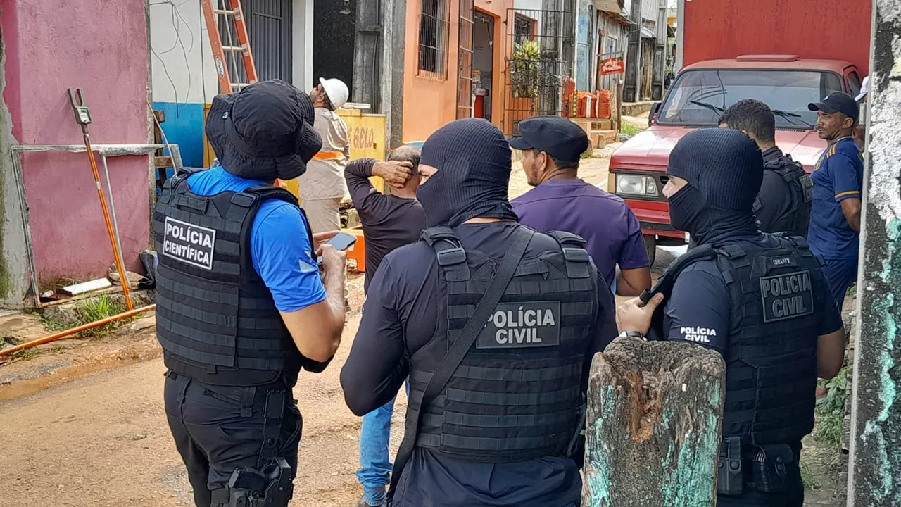 O local estava fraudando o conjunto de medição de energia elétrica da concessionária Equatorial Pará.