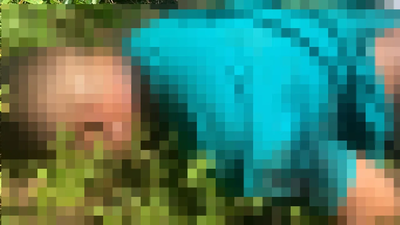 O jovem apresentava diversas perfurações de arma de fogo.