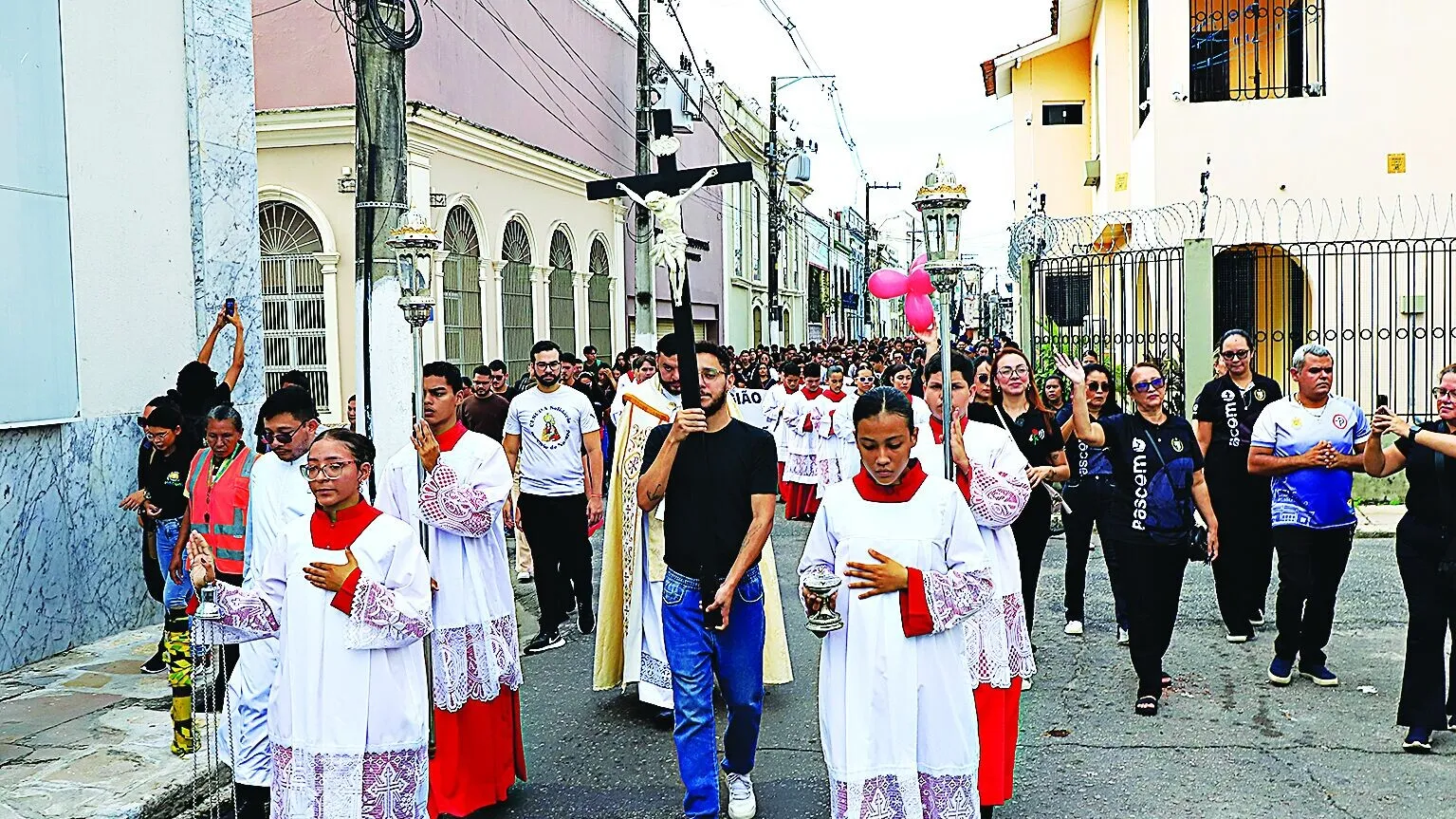 Uma série de peregrinações tem ocorrido em 2025, direcionadas para públicos diversos