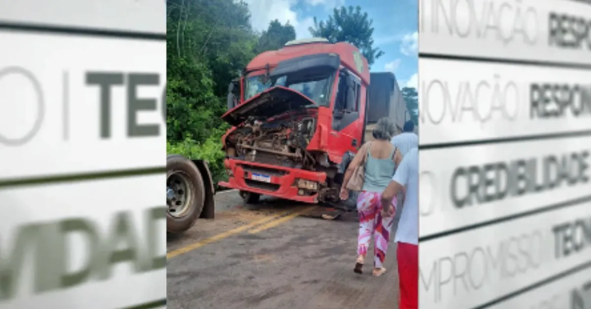 Acidente com carreta atrapalha trânsito na PA-475.