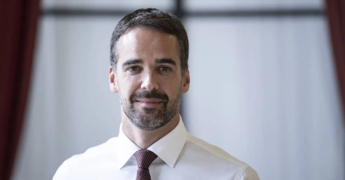 Eduardo Leite se coloca para 2026 pelo PSD.