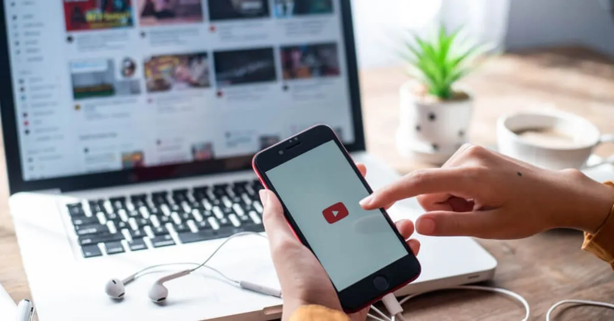 Os usuários relataram que enfrentaram grande lentidão no carregamento de conteúdo, principalmente na página inicial do YouTube.