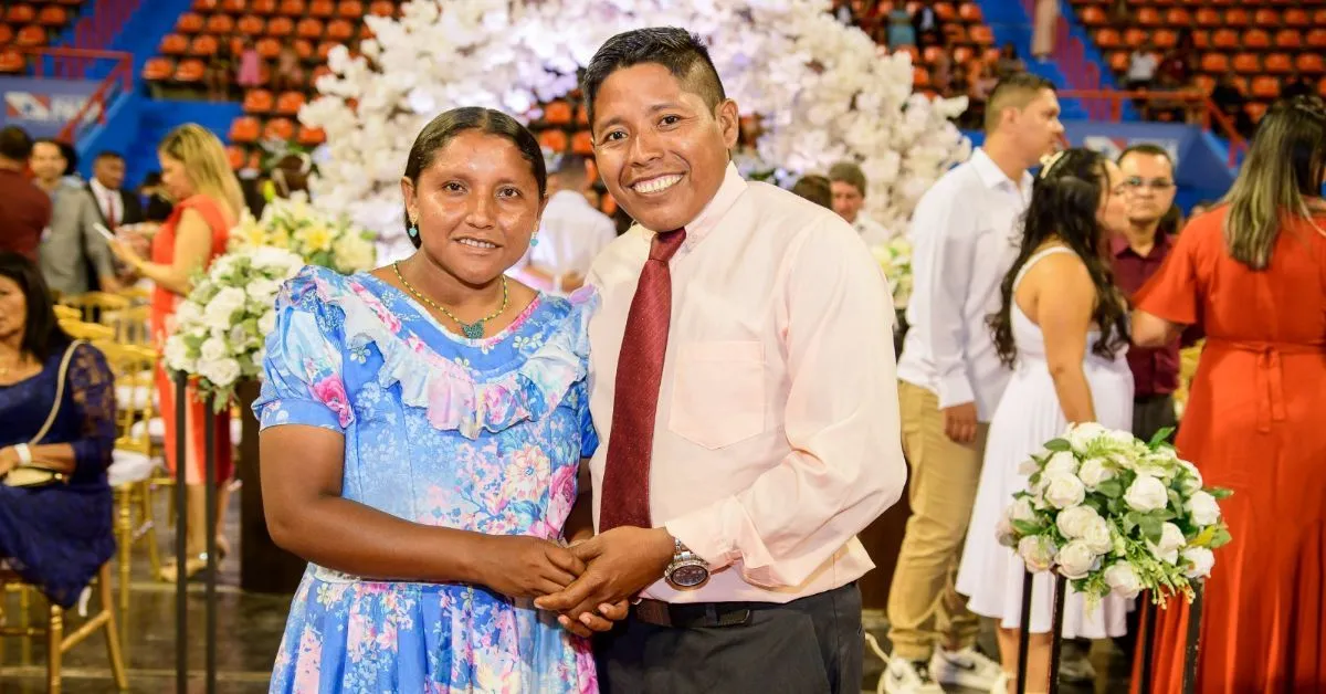 Em um gesto de amor e cidadania, 53 casais heteroafetivos e cinco casais homoafetivos realizarão o sonho de dizer “sim”.