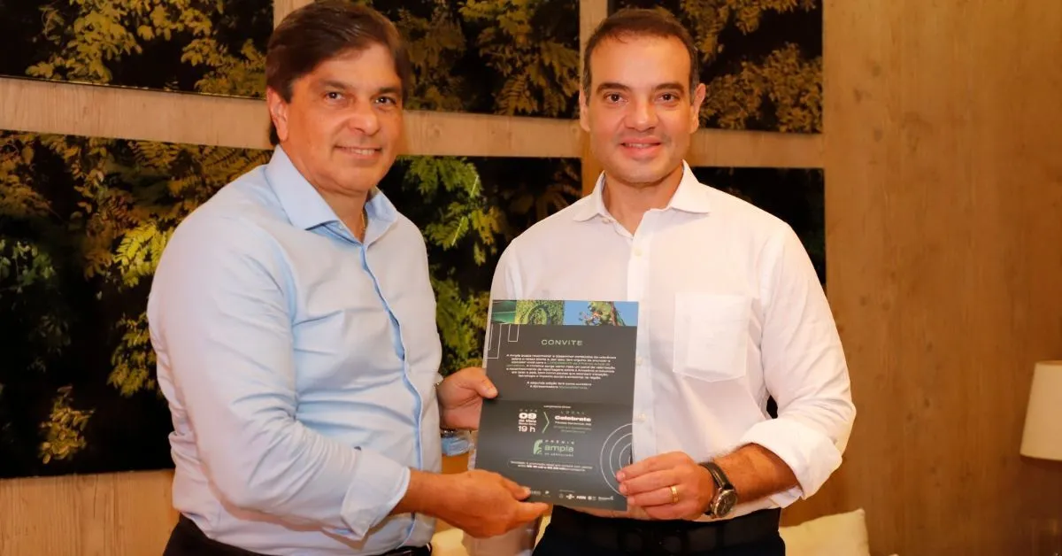 Camilo Centeno, Presidente do Grupo RBA e Giussep Mendes, idealizador do Prêmio Ampla de Jornalismo.