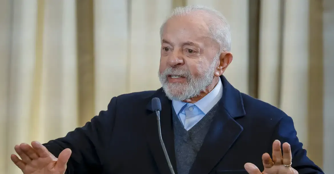 O presidente lembrou que os recursos pertencem aos aposentados e pensionistas e que o governo atuará para repatriar o dinheiro e devolver a quem de direito.