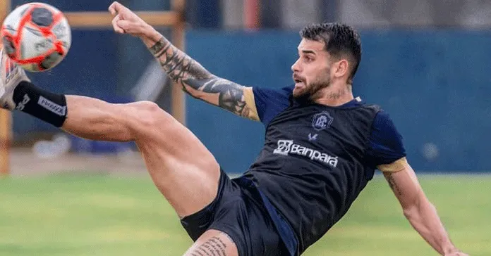 O Clube do Remo enfrenta o Criciúma fora de casa com o objetivo de seguir invicto na competição e buscar revanche pela eliminação na Copa do Brasil. O duelo também marca um reencontro especial para Felipe Vizeu, que enfrentará seu ex-time.