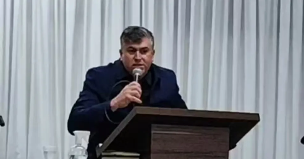 O líder religioso, natural de Turvo, no Sul de Santa Catarina, teve morte súbita em meio a uma transmissão ao vivo pela internet.