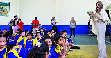 A primeira-dama Daniela Barbalho e o carnavalesco Milton Cunha participam do “Lê Pra Mim?”