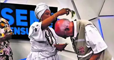 Os religiosos se encontraram durante entrevista para a TV Cultura do Pará, onde a bênção ocorreu