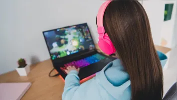 Jogos online o oferecem perigos para crianças