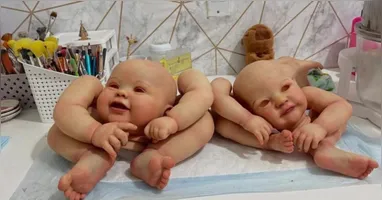 Bonecos que imitam bebês reais viraram febre nas redes sociais