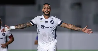 Maxwell já marcou quatro gols em 13 jogos na temporada 2025.