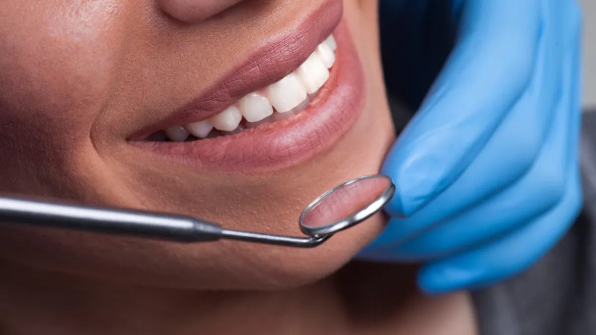 Imagem ilustrativa da notícia Lei prevê dentista no SUS para mulheres vítimas de violência