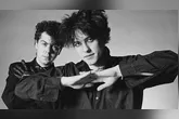 Imagem ilustrativa da notícia Cured: Lol Tolhurst abre a alma e os bastidores do The Cure