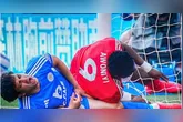 Awoniyi colidiu com a trave durante o empate entre Nottingham Forest e Leicester pela Premier League