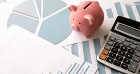 Descubra como o planejamento financeiro pode ajudar a manter suas contas em dia e evitar a inadimplência. Dicas práticas e orientações de especialistas.