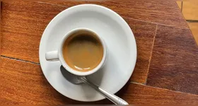 O café tem o poder de despertar energia e atrair movimento para a vida profissional