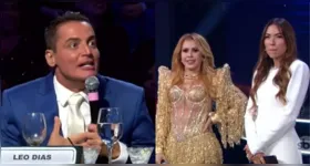 Joelma entrou no palco após critica e Leo Dias ficou desconcertado.