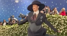 Rihanna grávida no Met Gala