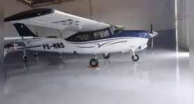 A aeronave, um modelo Cessna 210 de prefixo PS-MNS, pertence a um pecuarista bastante conhecido no sul do Pará