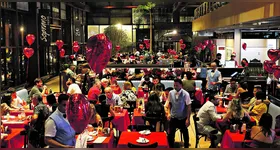 Momento é de preparação para o Dia dos Namorados em estabelecimentos como restaurantes, bares, hotéis e motéis