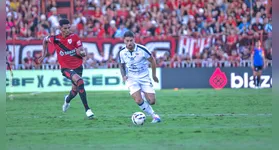 Leão por pouco não venceu a primeira fora de casa