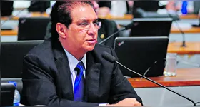 Jader ressalta que projeto não elimina a responsabilidade da empresa causadora do desastre.