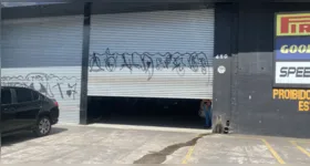 Pelo menos duas pessoas morreram no local
