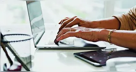Em 2024, o Pará é 9º em domicílios chefiados por mulheres, com 48,91%.