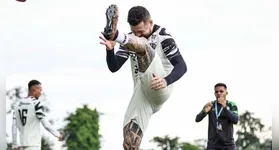 Rossi saiu machucado contra o Bahia e ficou apenas 14 minutos em campo