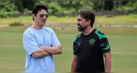 Apesar de sofrer pressão por todos os lados, Roger Aguilera quer dar mais uma chance a Luizinho Lopes no comando do Paysandu.