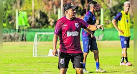 Técnico Robson Melo