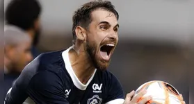 Atacante Felipe Vizeu do Clube do Remo