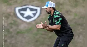 Técnico Luizinho Lopes está pressionado devido os insucessos nos últimos jogos do Paysandu
