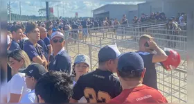Problemas de acesso ao estádio geram reclamações entre torcedores do Rem