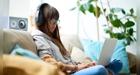 O levantamento ouviu mil brasileiros conectados de todas as regiões e classes sociais.