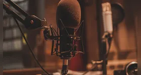 O rádio continua a exercer uma papel de grande importância para a disseminação de informação no cenário atual.