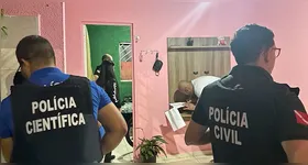 Um dos investigados, com apenas 15 anos de idade, foi apontado como tendo participação ativa no grupo.