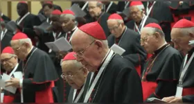 Cardeais realizam último encontro da Congregação Geral antes do início do conclave.