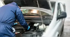 Além do gastar sem necessidade, algumas práticas causam o efeito contrário a diminuem a vida útil do automóvel.