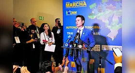 Ministro Jader Filho anunciou a seleção de novas unidades do Minha Casa, Minha Vida na 26ª Marcha a Brasília em Defesa dos Municípios.